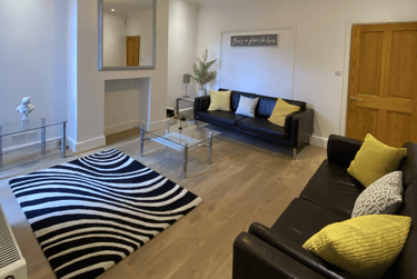 5 bed house, Howard Road, Clarendon Park, Leicester, LE21XQ - Image 1