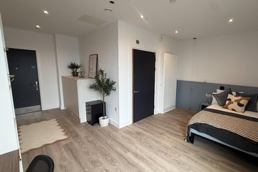 Accessible Ensuite - Image 1