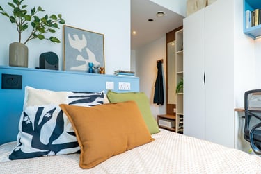 Classic 5 Bed Ensuite - Image 1