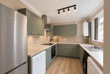 5 bed house, Cottesmore Road, Lenton, Nottingham, NG71QE - Image 1