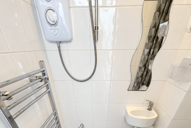 5 bed house, Oxford Road, St Sidwells, Exeter, EX46QS - Image 9