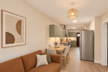 6 bed house, Rolleston Drive, Lenton, Nottingham, NG71JU - Image 2