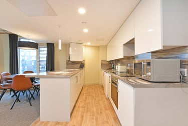 Bronze Plus En-suite - Image 31