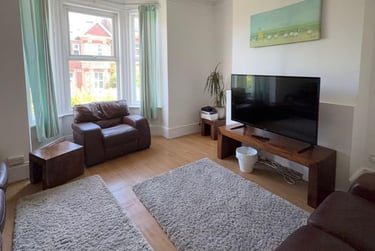 7 bed house, Mount Pleasant Road, Mount Pleasant, Exeter, EX47AD - Image 1