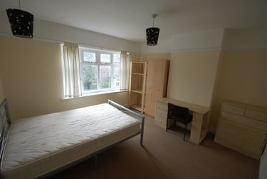 4 bed house, Dennistead Crescent, Headingley, Leeds, LS63PU - Image 5