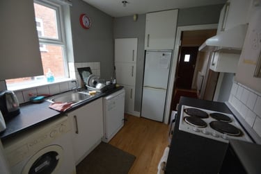5 bed house, Springbank Crescent, Headingley, Leeds, LS61AB - Image 7
