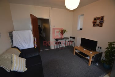 2 bed house, Cardigan Road, Headingley, Leeds, LS63BJ - Image 4