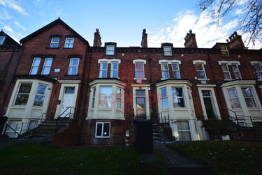 9 bed house, Cardigan Road, Headingley, Leeds, LS63BJ - Image 2