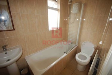 3 bed house, Estcourt Terrace, Headingley, Leeds, LS63EY - Image 4
