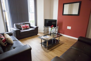 8 bed house, Bryn Road, Brynmill, Brynmill, Swansea, SA20AR - Image 2