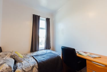 5 bed house, Clough Road, Newland, Hull, HU51QL - Image 1