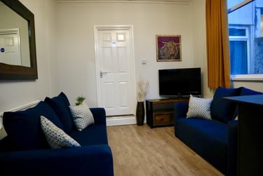 5 bed house, Newfoundland Road, Heath, Gabalfa, Cardiff, CF143LA - Image 2