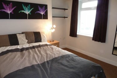 1 bed house, Oystermouth Road, Brynmill, Brynmill, Swansea, SA13UL - Image 1