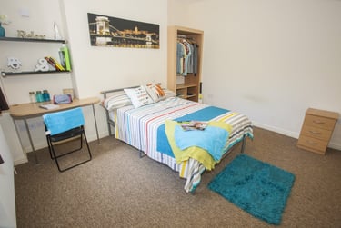 6 bed house, Brynmill Crescent, Brynmill, Brynmill, Swansea, SA20AL - Image 2