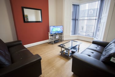 6 bed house, King Edwards Road, Brynmill, Brynmill, Swansea, SA14LW - Image 4
