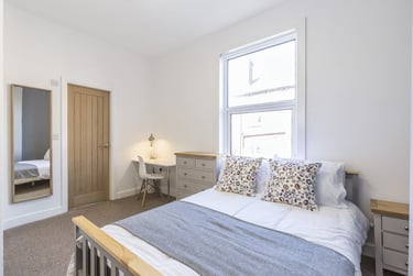 6 bed house, Devon Road, Woodhouse, Leeds, LS29BA - Image 3