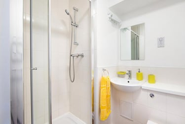 Gold Ensuite at Academic House, Herne Hill, Southwark, London, SE249QH - Image 6