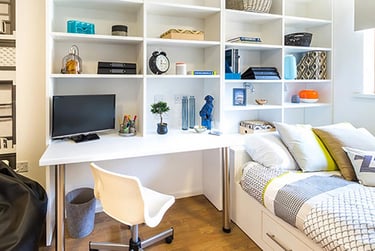 Gold Ensuite at Academic House, Herne Hill, Southwark, London, SE249QH - Image 3
