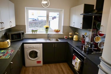 5 bed house, Glanmor Road, Uplands, Uplands, Swansea, SA20QA - Image 2