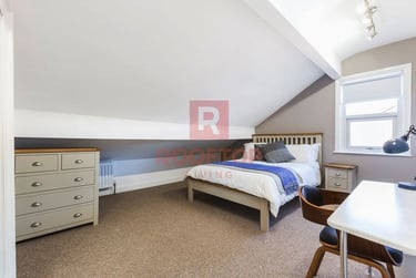 6 bed house, Hartley Crescent, Rampart Road, Leeds, LS62LL - Image 13