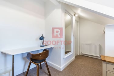 6 bed house, Hartley Crescent, Rampart Road, Leeds, LS62LL - Image 15