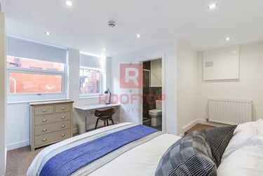 6 bed house, Hartley Crescent, Rampart Road, Leeds, LS62LL - Image 5