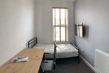 2 bed house, Beverley Road, Newland, Hull, HU51LH - Image 3