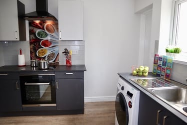 6 bed house, Donald Street, Roath, Plasnewydd, Cardiff, CF244TR - Image 1