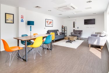 Platinum Studio - Image 5