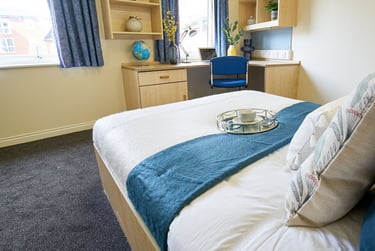Deluxe Double Ensuite at Trinity Student Village, Great Shaw Street, City Centre, Preston, PR12HF - Image 3
