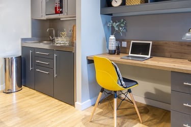 Luxury Studio - Image 4