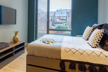 Luxury Studio - Image 2
