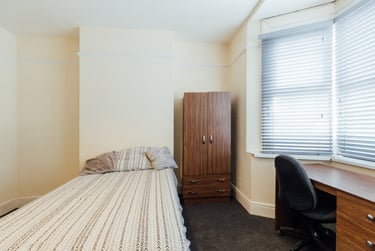 5 bed house, Lambert Street, Newland, Hull, HU52SH - Image 4