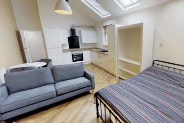 1 bed house, Beverley Road, Newland, Hull, HU51LH - Image 2