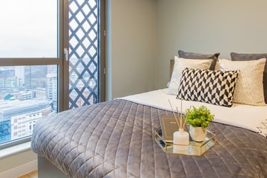 Penthouse 1 Bed Accessible Apartment at Symons House, Belgrave Street, Burley Park, Leeds, LS28DD - Image 1