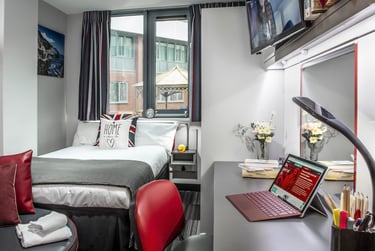 Platinum En-suite Serviced Apartment at Study Inn Lemyngton Street, 2 Lemyngton Street, Charnwood, Loughborough, LE111UH - Image 2