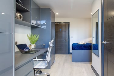 Deluxe Balcony Studio - Image 2