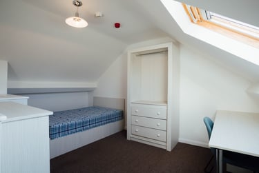 5 bed house, William Street, City Centre, Loughborough, LE113BX - Image 3
