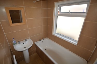 3 bed house, Ash Gardens, Headingley, Leeds, LS63LD - Image 5