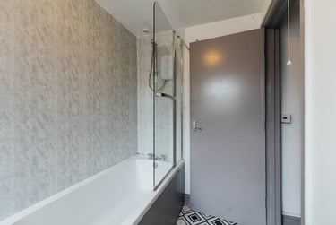 6 bed house, Marshall Street, Newland, Hull, HU53DA - Image 9
