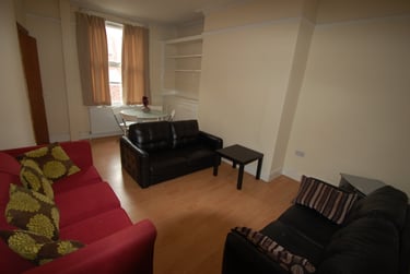 6 bed house, Richmond Avenue, Headingley, Leeds, LS61BZ - Image 3