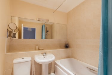 4 bed house, Adam Dale, City Centre, Loughborough, LE113HD - Image 10