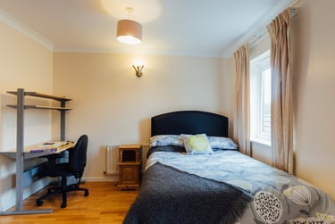 4 bed house, Adam Dale, City Centre, Loughborough, LE113HD - Image 9