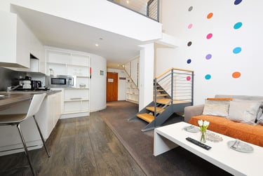 Split Level Studio - Image 2