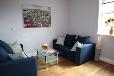 3 bed house, George House, Lower North Street, City Centre, Exeter, EX43ET - Image 2