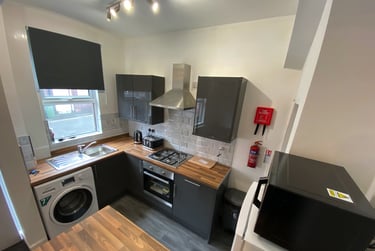 2 bed house, Paisley Street, Armley, Leeds, LS123JS - Image 4