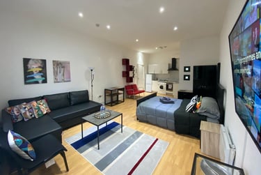 1 bed house, Chapeltown Road, Woodhouse, Leeds, LS73HY - Image 2