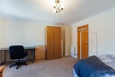 4 bed house, Goldfinch Close, City Centre, Loughborough, LE113HG - Image 6