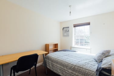 4 bed house, Kingfisher Way, City Centre, Loughborough, LE113NF - Image 7