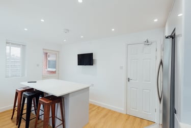 5 bed house, Lansdowne Drive, Shelthorpe, Loughborough, LE112BX - Image 4